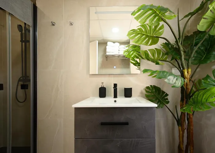 Appartamento First Line, 1min To Sea, Center By 10tosea Fuengirola